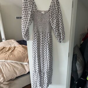 XiRENA green, pink and White Long Sleeve Dress